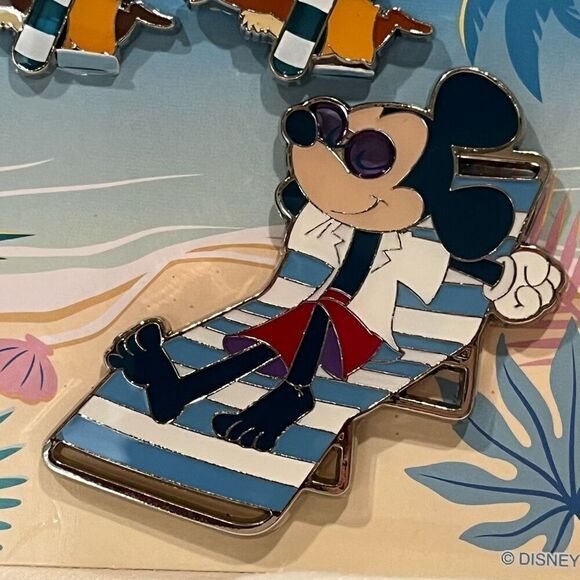 Tokyo Disney Resort Exclusive Mickey, Chip and Dale SuiSui Summer 3 Pin Set NWT - Picture 2 of 5